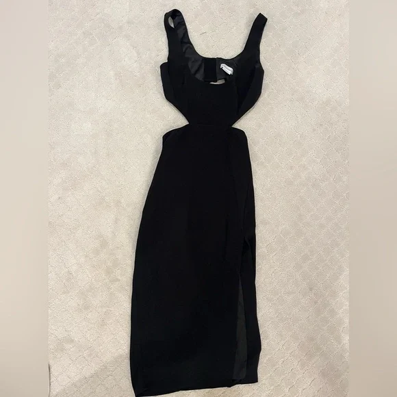 Lovers and Friends Titus Midi Dress in Black - Picture 3 of 5